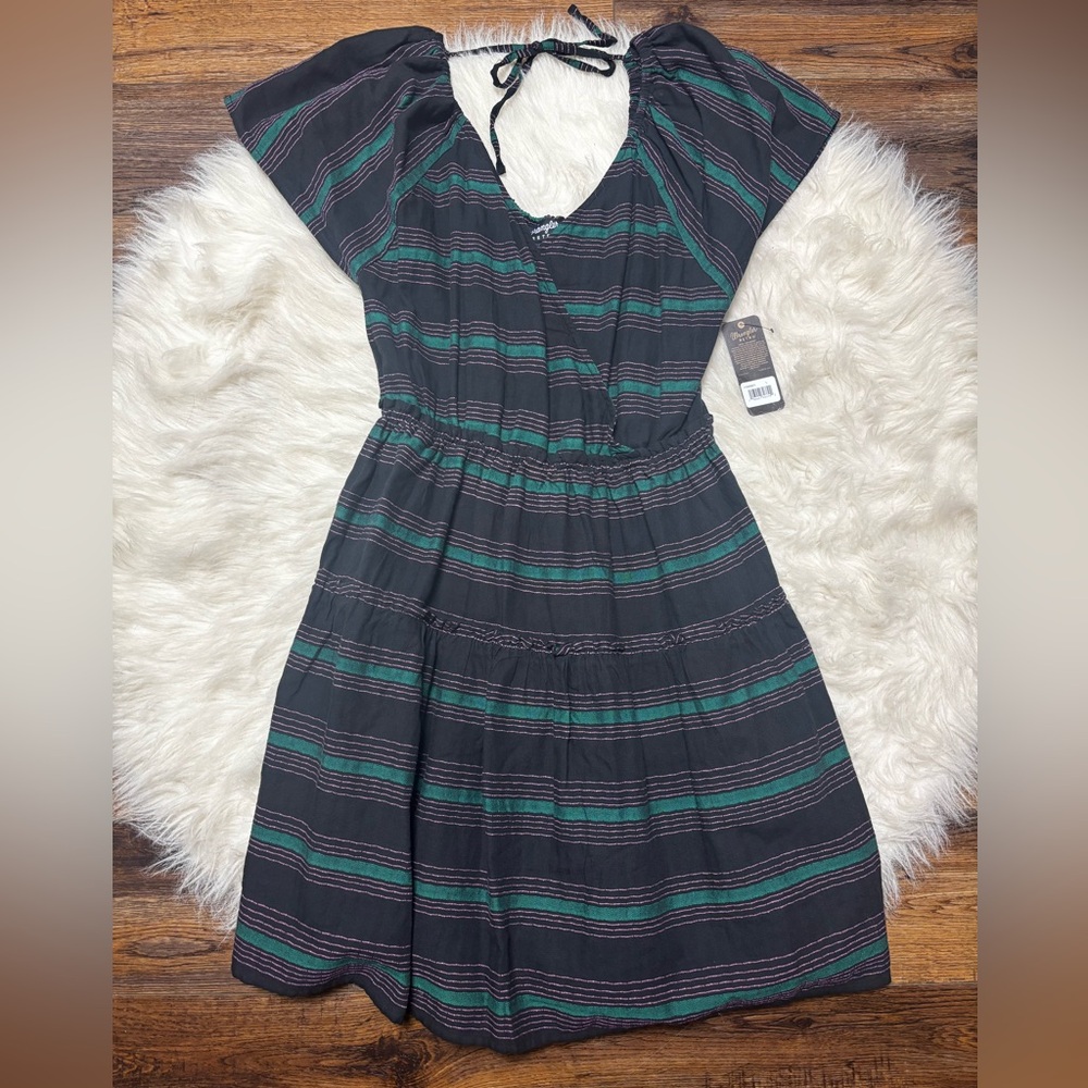 Wrangler Retro Cross-Front Tiered Puff Sleeve Dress size Large or Small NWT